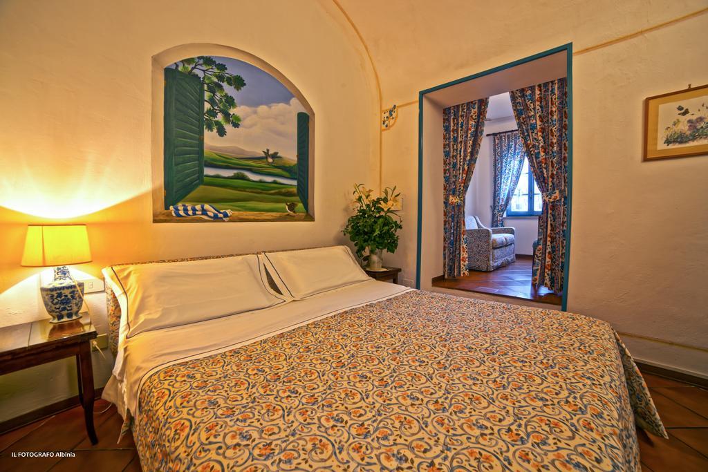 Hotel Villa Clodia ซาตูร์เนีย ภายนอก รูปภาพ